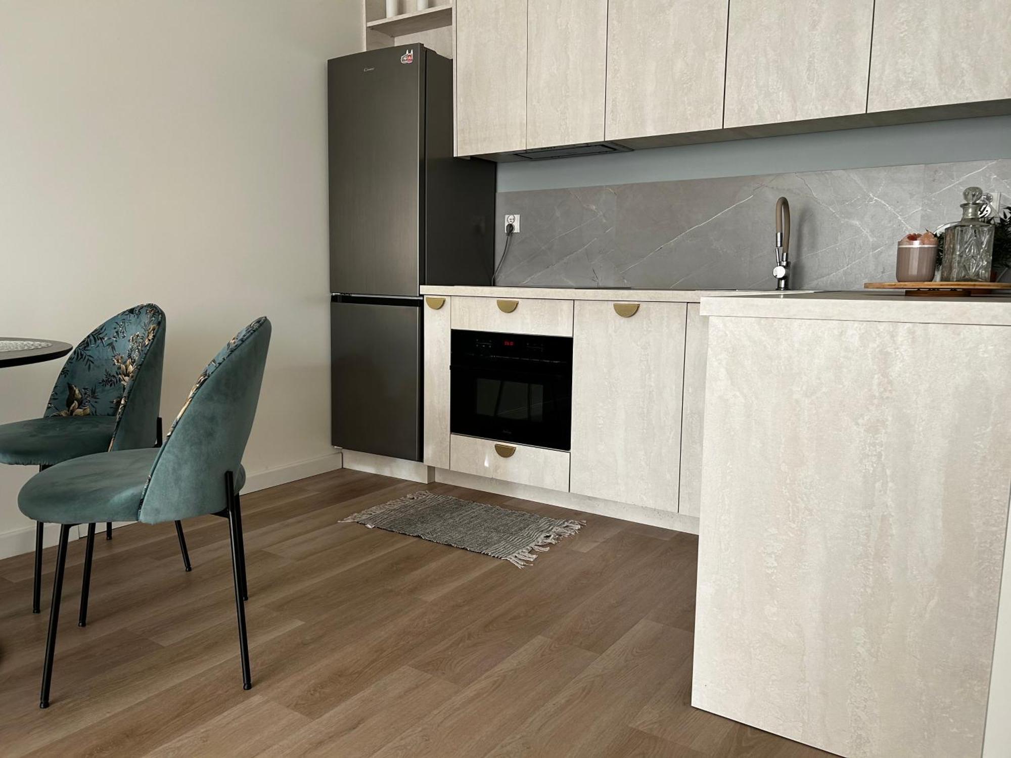 ורוצלב Komfortowy Apartament Z Balkonem I Parkingiem מראה חיצוני תמונה